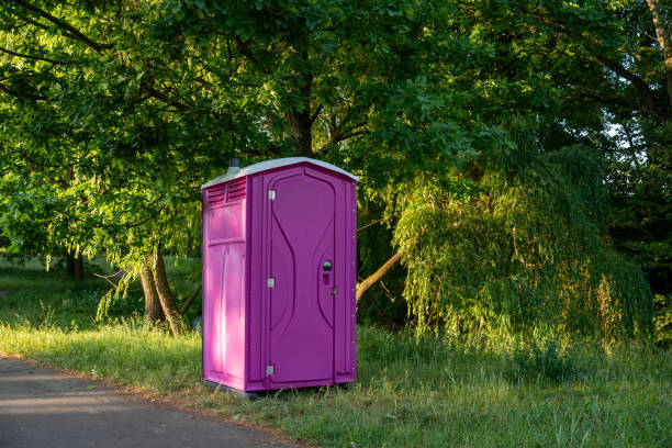 Best High-end porta potty rental  in Harpersville, AL